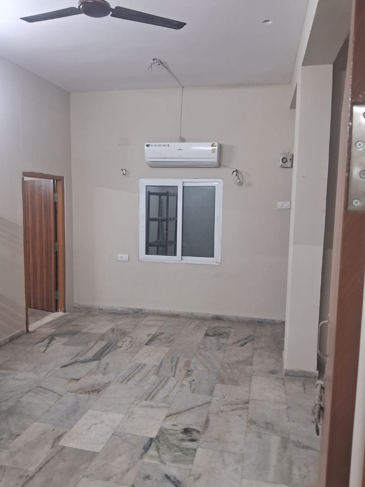 3bhk flat for rent in Tolichowki image 17