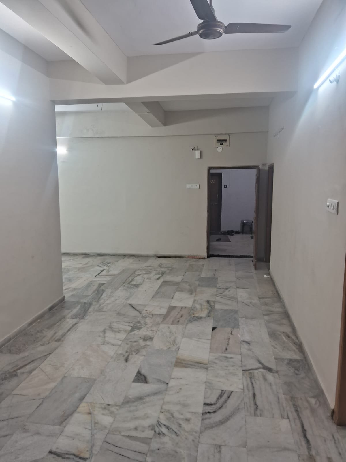3bhk flat for rent in Tolichowki image 6