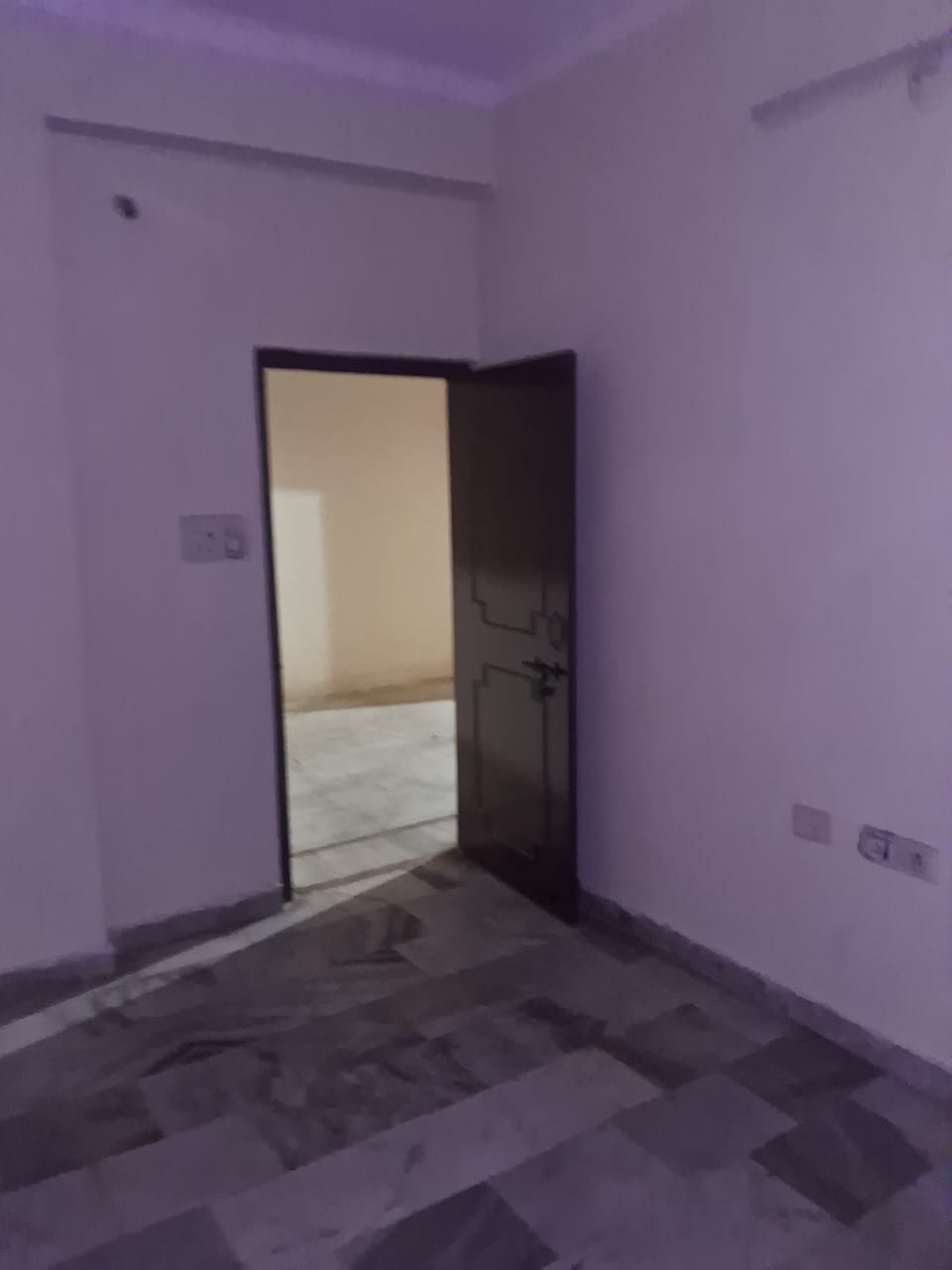 2bhk flat for rent in Tolichowki image 2