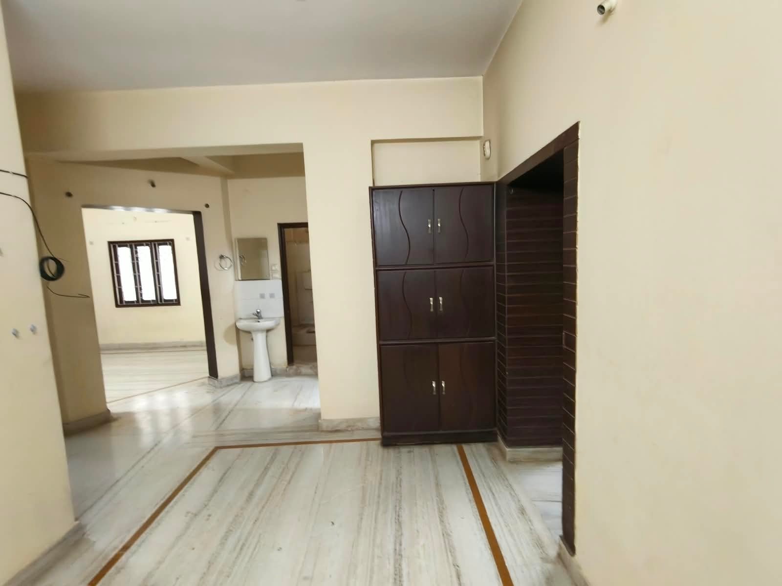 2bhk flat for rent in manikonda image 8