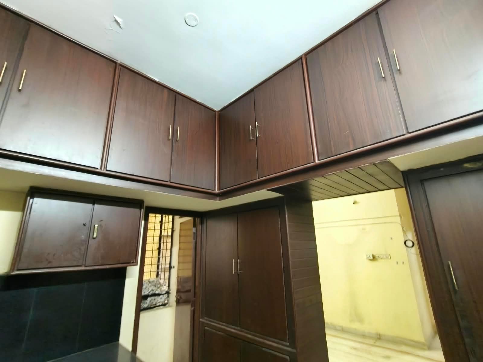 2bhk flat for rent in manikonda image 11