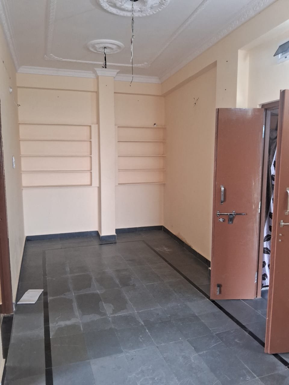 2bhk flat for rent in Tolichowki image 4