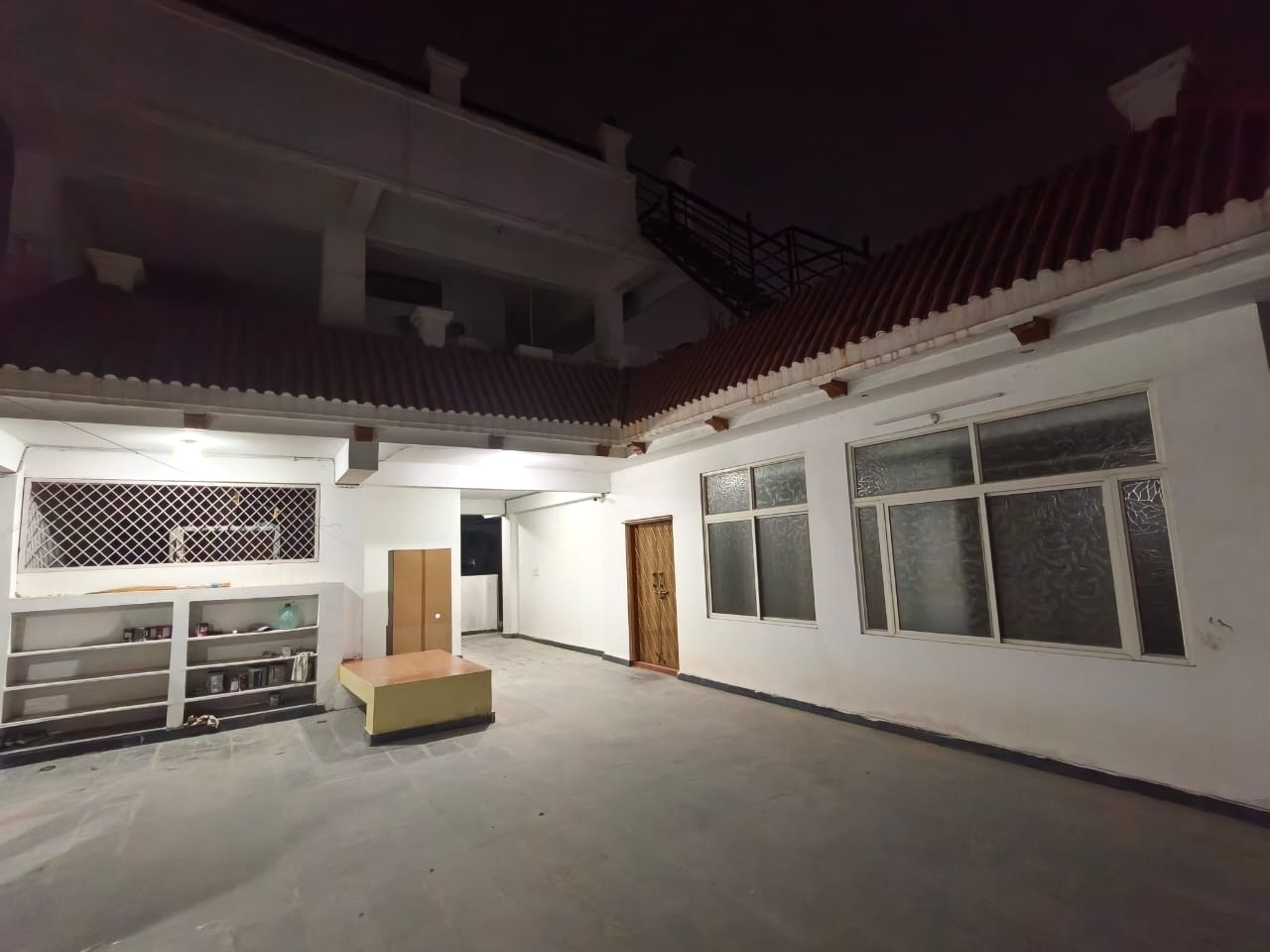 2BHK penthouse for rent