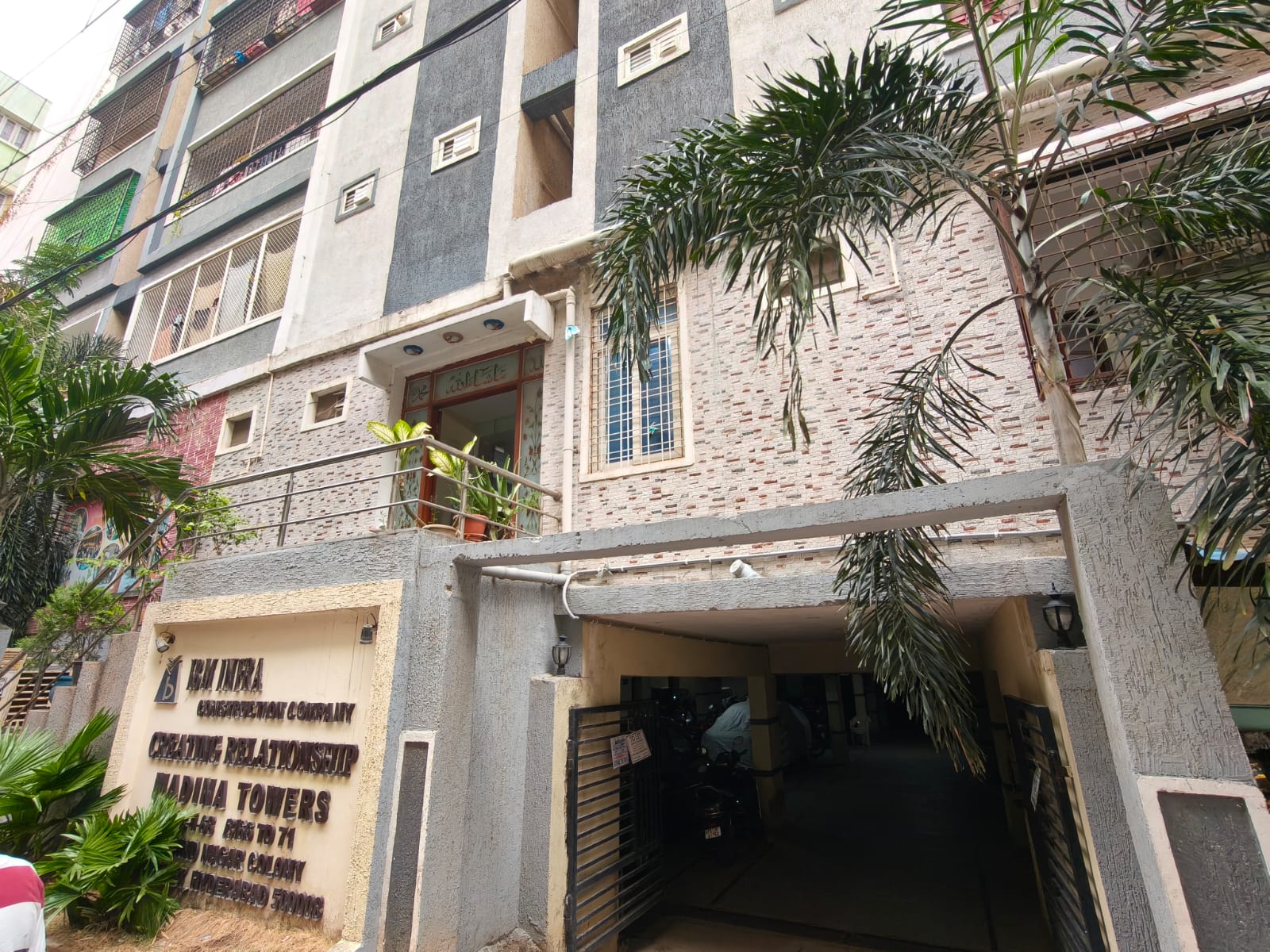 3 BHK Flat for Rent in Madina Towers, Shaikpet