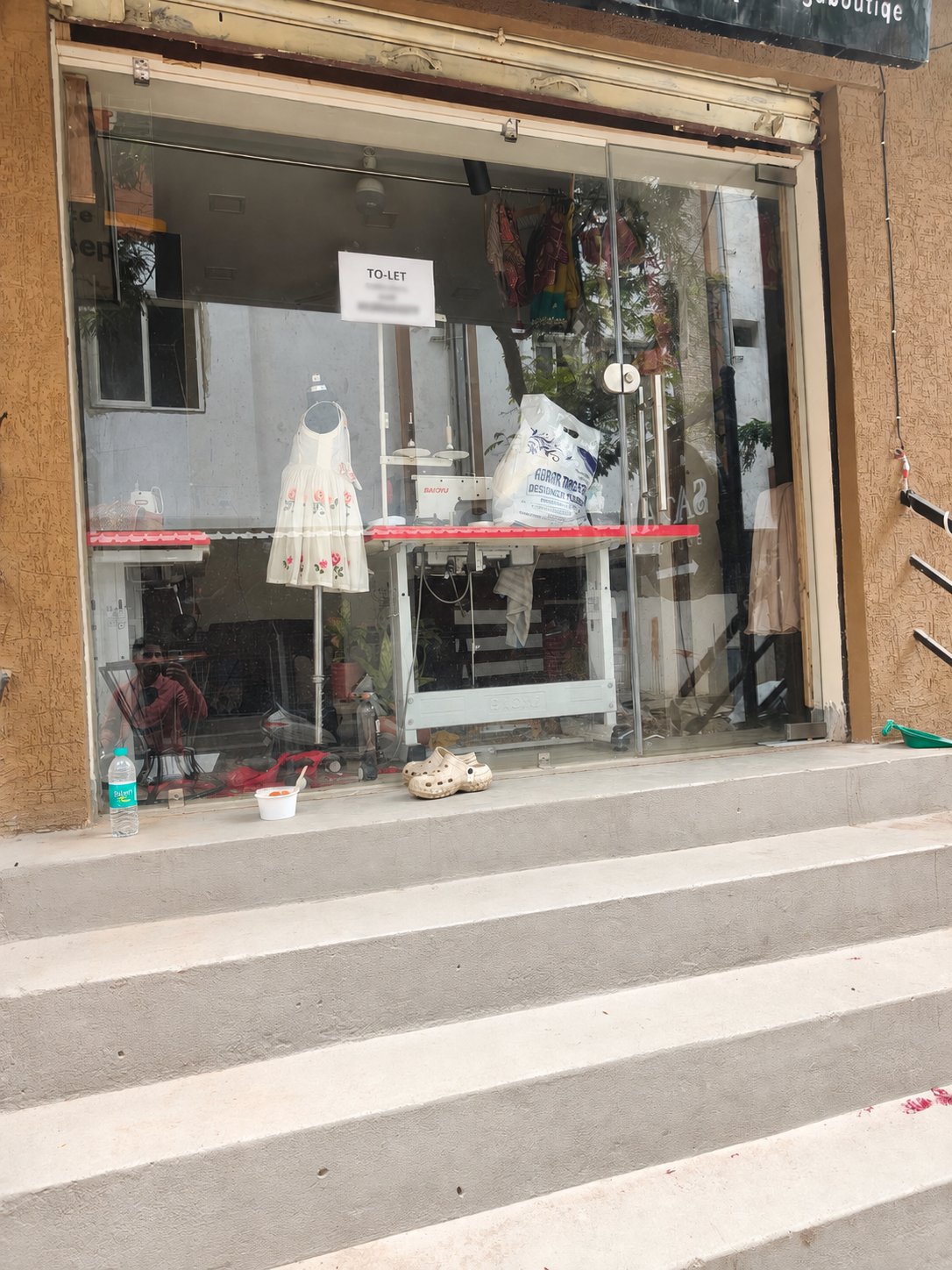 Shop for rent in Manikonda