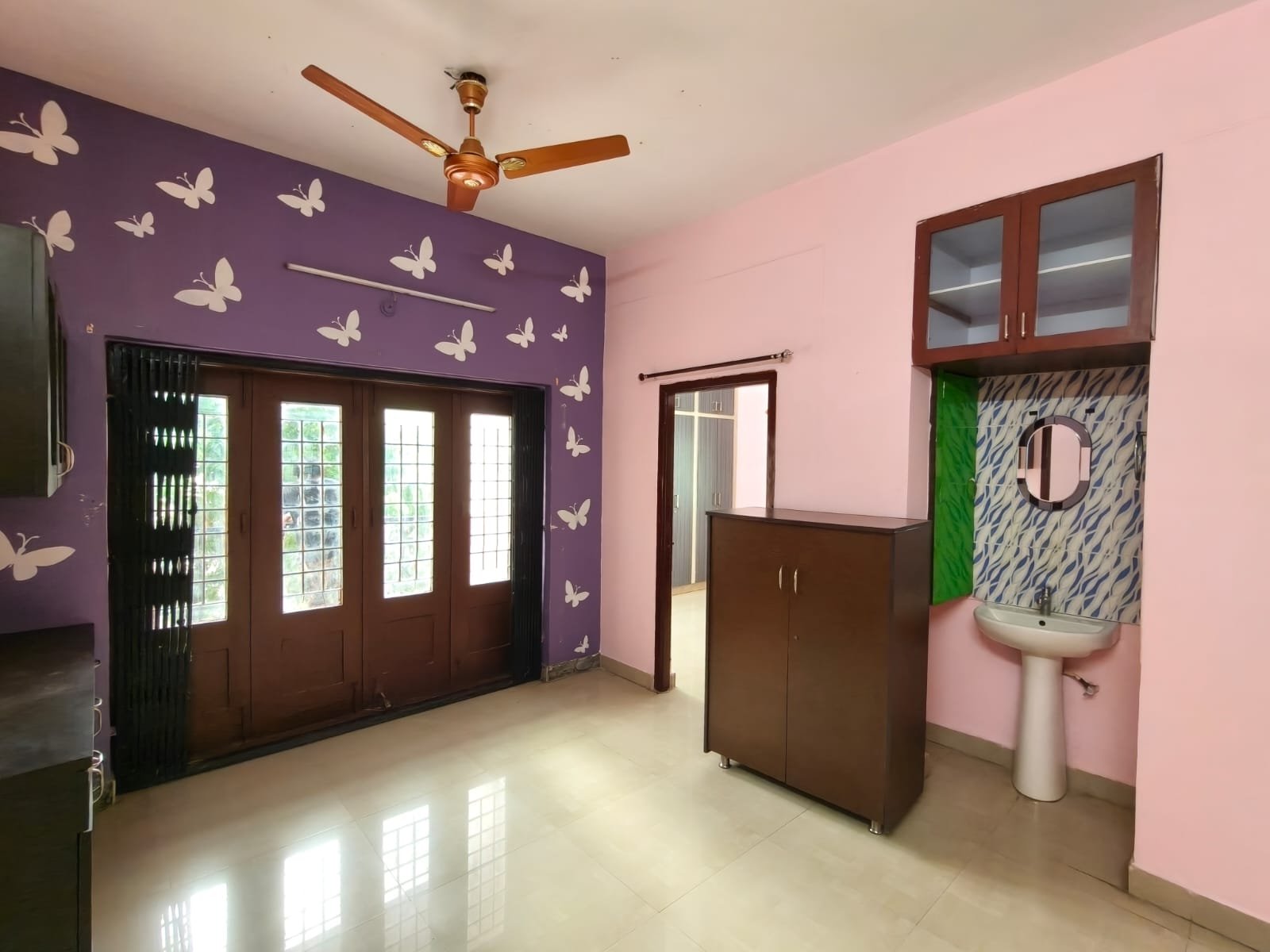 3BHK semi furnished flat for rent in Alkapur Township