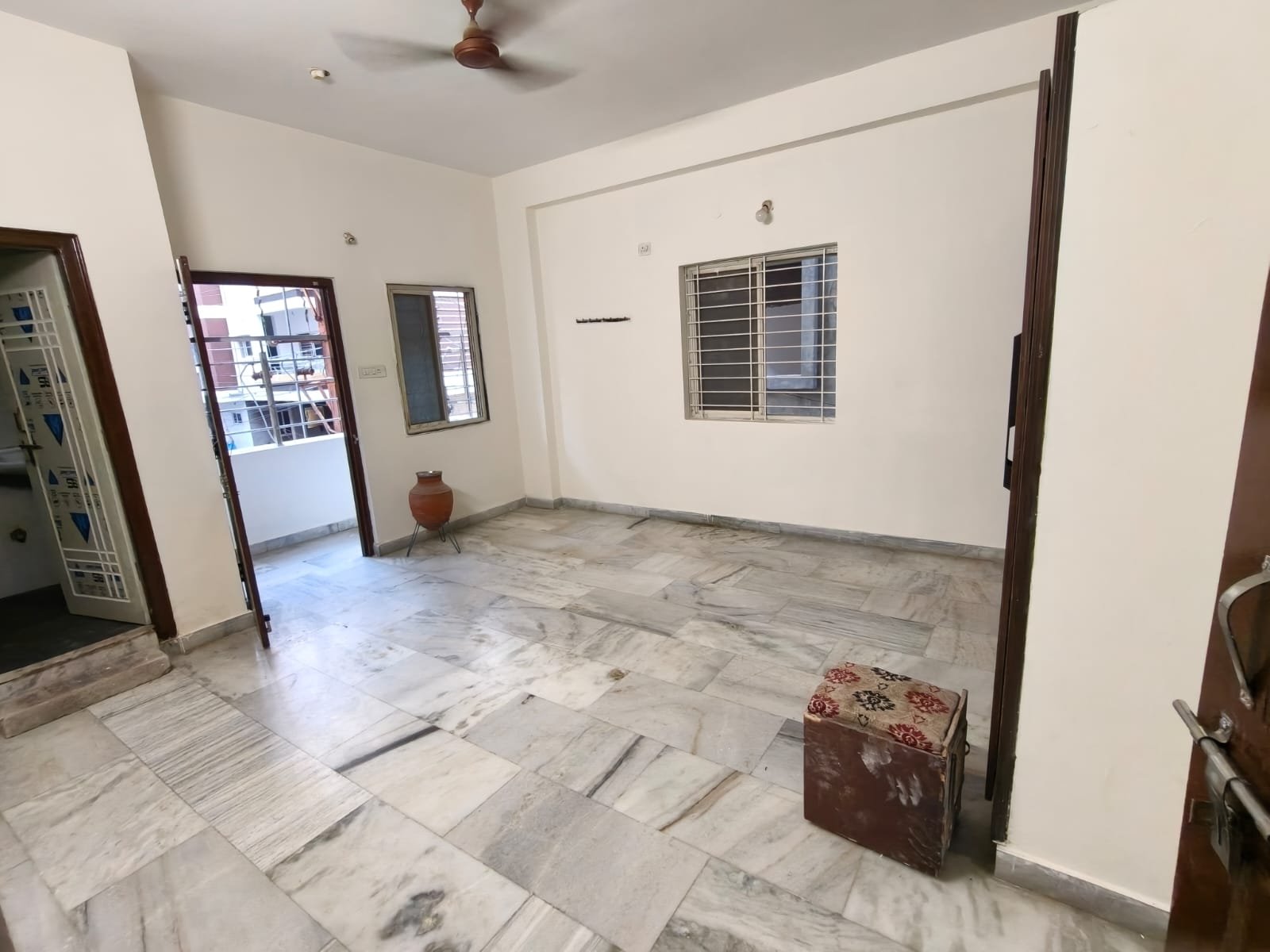 3bhk flat for rent in puppalguda