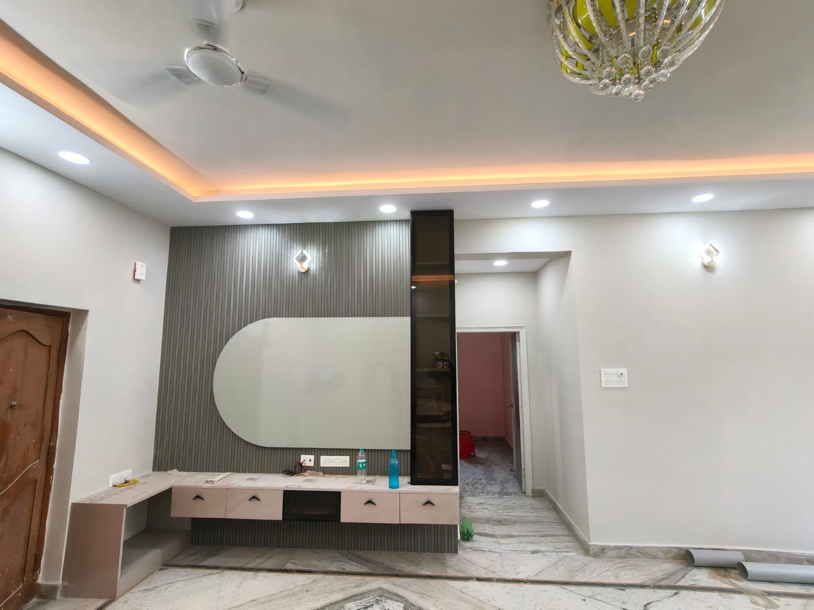 3bhk semi furnished flat for rent in manikonda